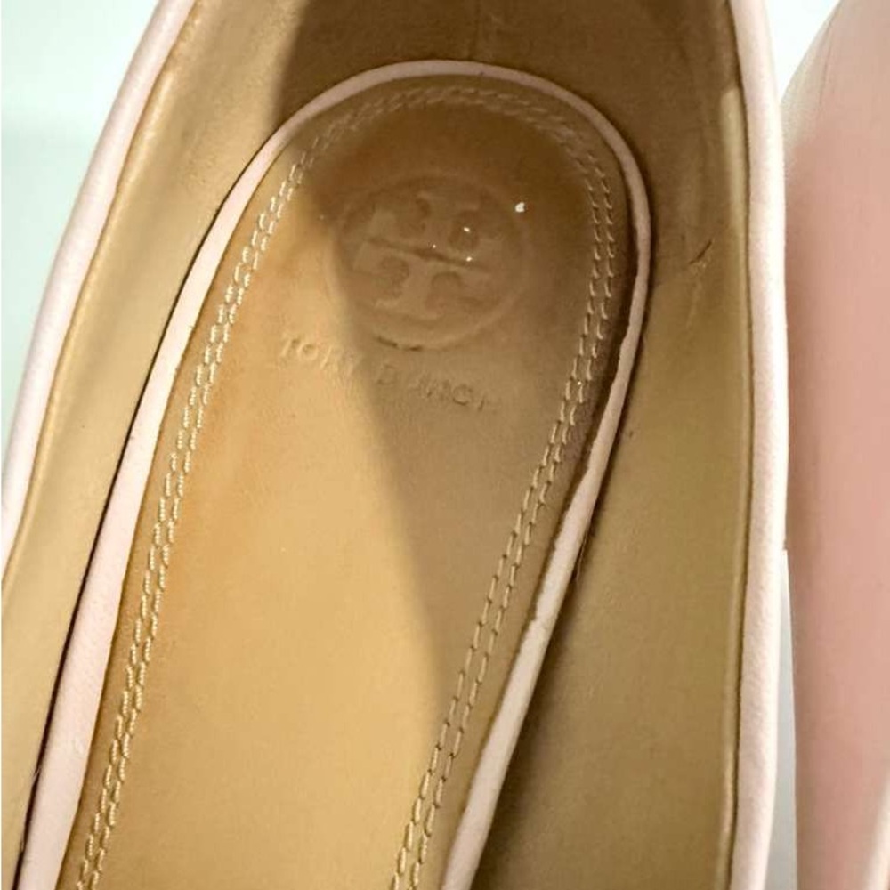 Tory Burch Pink Block Heel Shoes - Picture 7 of 10